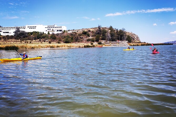 3 Hours of Route During Sunset in Kayak by Lake Titicaca - Guided Experience and Expertise