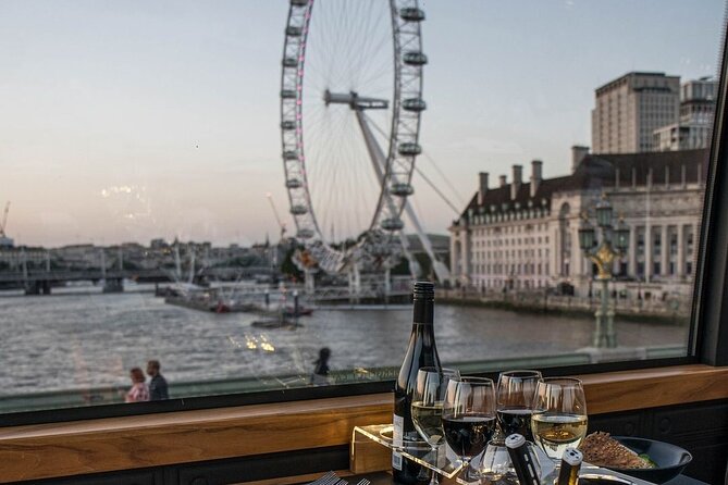 4-Course Fine-Dining Lunch on Luxury London Bus - Sightseeing Experience Highlights