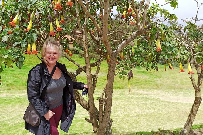 4 or 5-Day Tour Cuenca,Alausi,Baños,Quilotoa,Cotopaxi and Quito - Pujili Market and Quilotoa