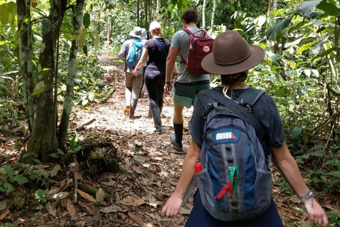 5-Days Private Manu Jungle Tour With Waterfalls and Hot Springs - Day 2: Madre De Dios River and Lagoon