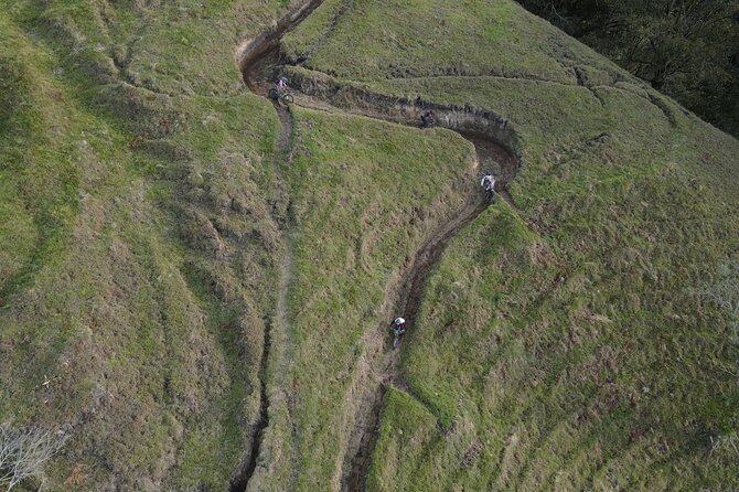 8-Days Private Enduro Mountain Bike Tour in Colombia - Day 2: Enduro Riding Adventure