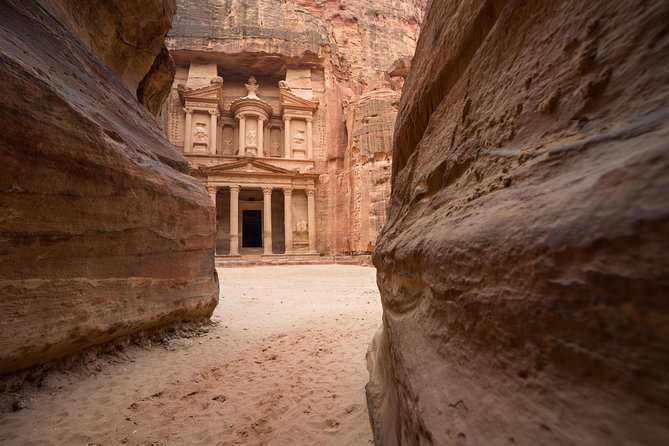 8-Night Israel Tour From Tel Aviv: Jerusalem, Dead Sea, Bethlehem, Nazareth, Northern Israel and Petra - Marveling at Stunning Petra