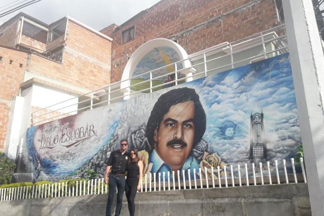 9-Hour Full Day Tour of Pablo Escobar Including C13, Museum and Barrio PE - Additional Stops in the Itinerary