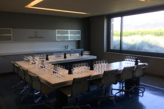 A Day in "Clos De Los Siete": - Gourmet Winery Lunch