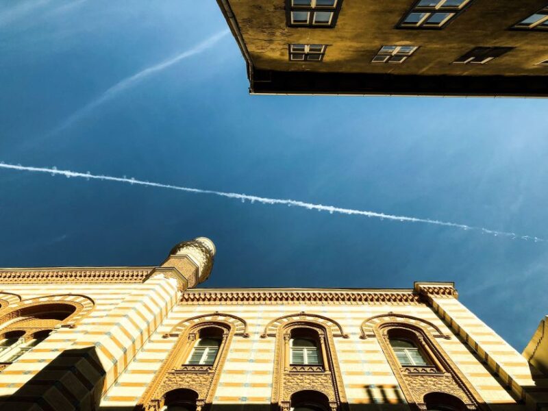 A Journey Through Jewish Budapest - Walking Tour - Tour Highlights