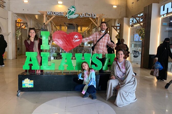 A Tour in Al Ahsa the Largest Oasis in the World - Navigating the Tours Accessibility