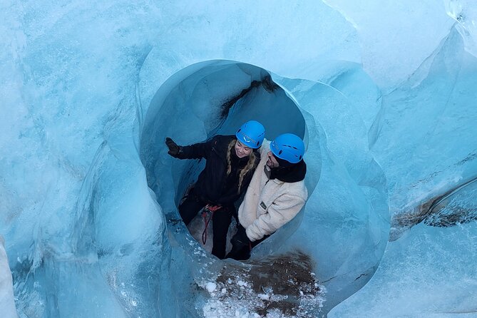 Adventurous Vatnajökull Glacier Exploration - Full Day Hike - Group Size and Attention