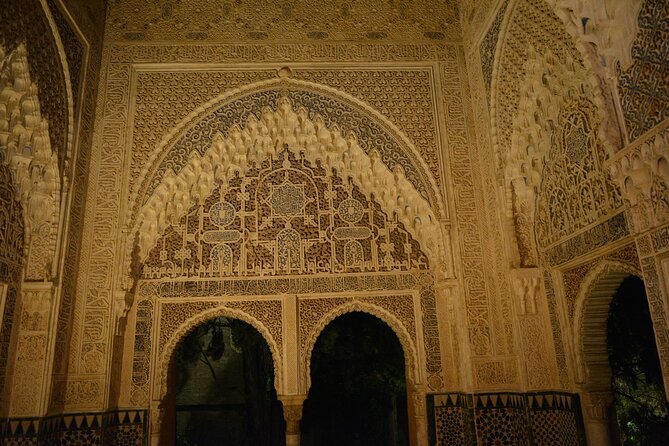 Alhambra Night Visit (8 People) - Reviews and Ratings