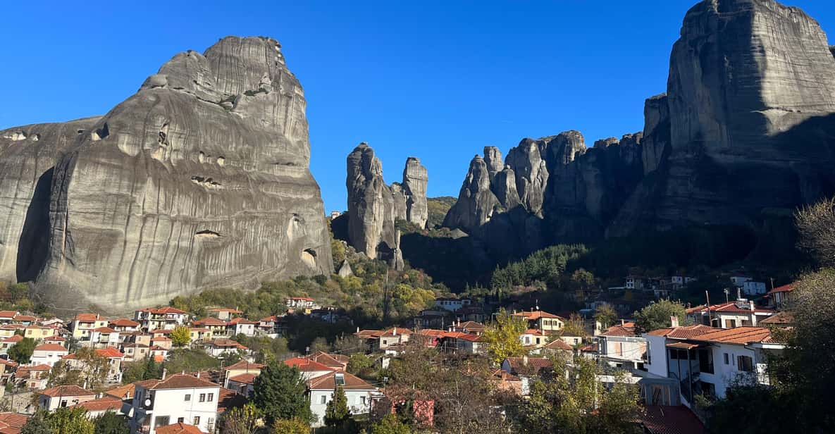 Athens: Kalabaka Bus Transfer for Meteora Self-Guided Visit - Arrival in Kalabaka