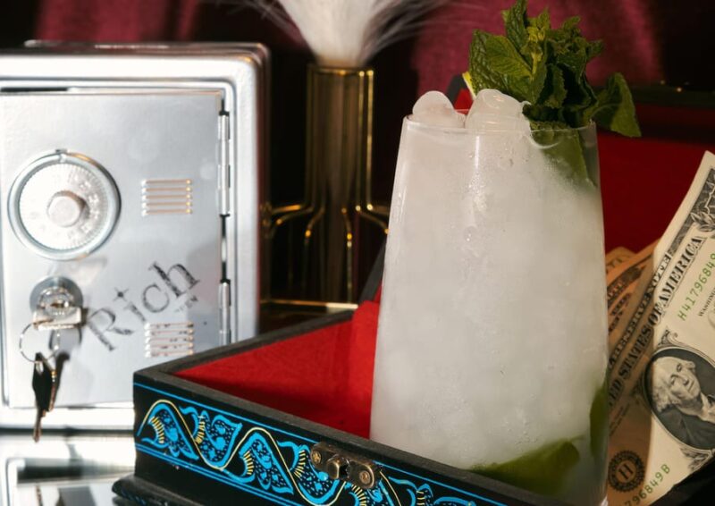 Athens: Private Greek Cocktail Tasting - Intimate Setting and Atmosphere