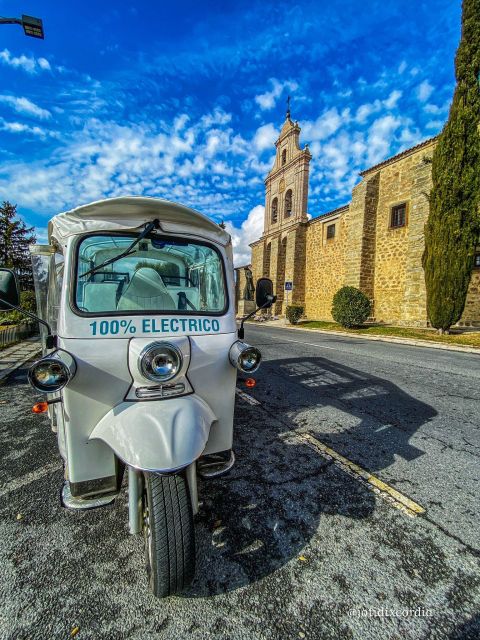 Ávila: Hop-on Hop-off Tuk Tuk Tour - Key Locations Visited