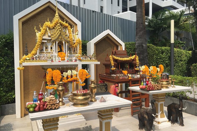 Bangkoks Wireless Road: A Self-Guided Audio Tour - Meeting Point and Instructions