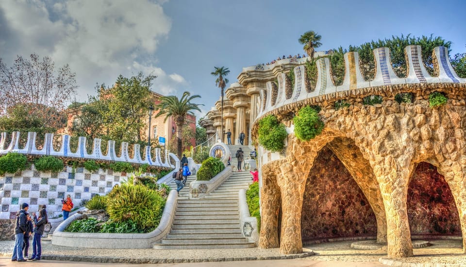 Barcelona: Park Güell Guided Tour - Inclusions