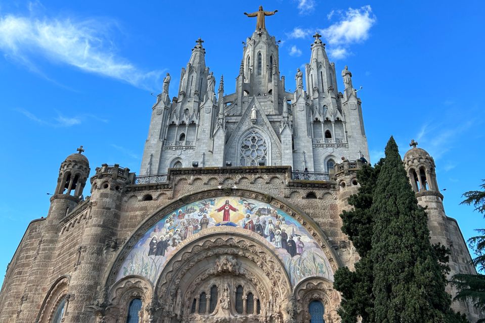 Barcelona: Self-Guided Highlights & History Walking Tour - Self-Guided Walking Experience