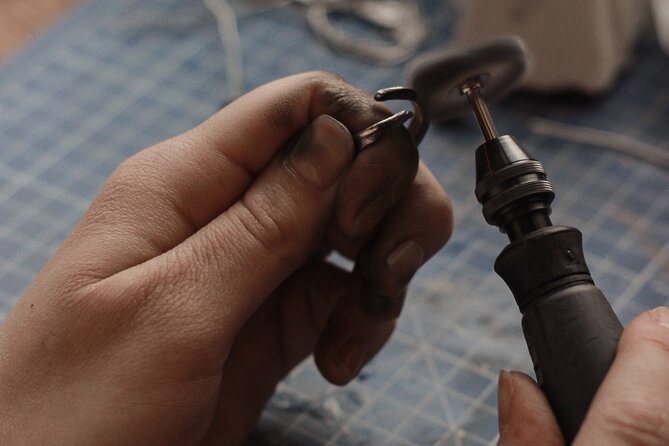 Beginner Class Becomes Silversmith With Bali Silver Material - Artisan Guidance and Support