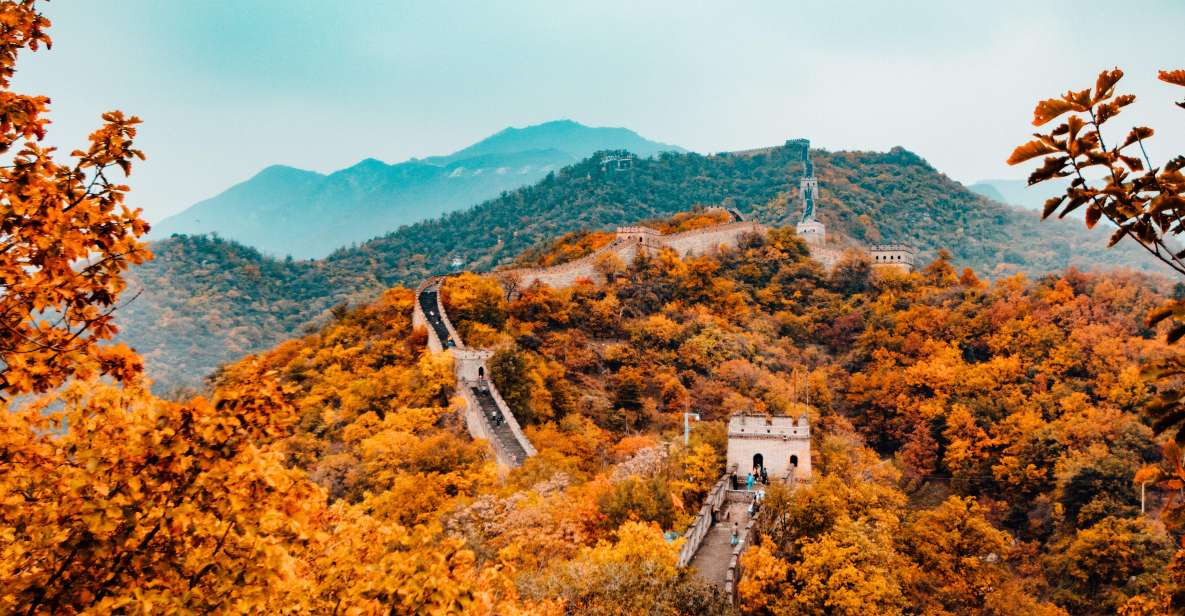 Beijing: Mutianyu Great Wall Private Tour With VIP Fast Pass - Mutianyu Great Wall Highlights