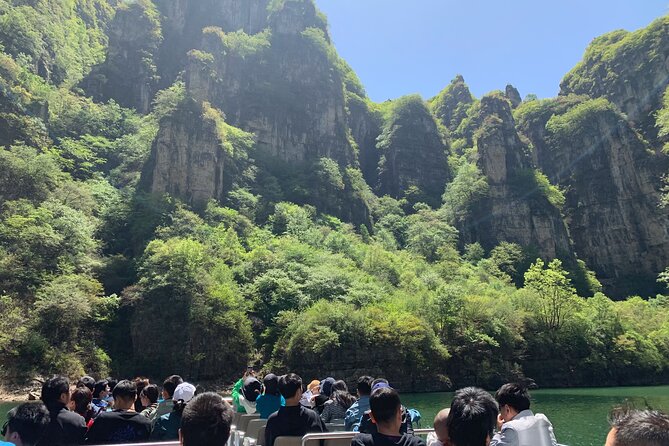 Beijing Private Tour to Badaling Great Wall and Longqing Gorge With Boat Ride - Tips for Your Tour
