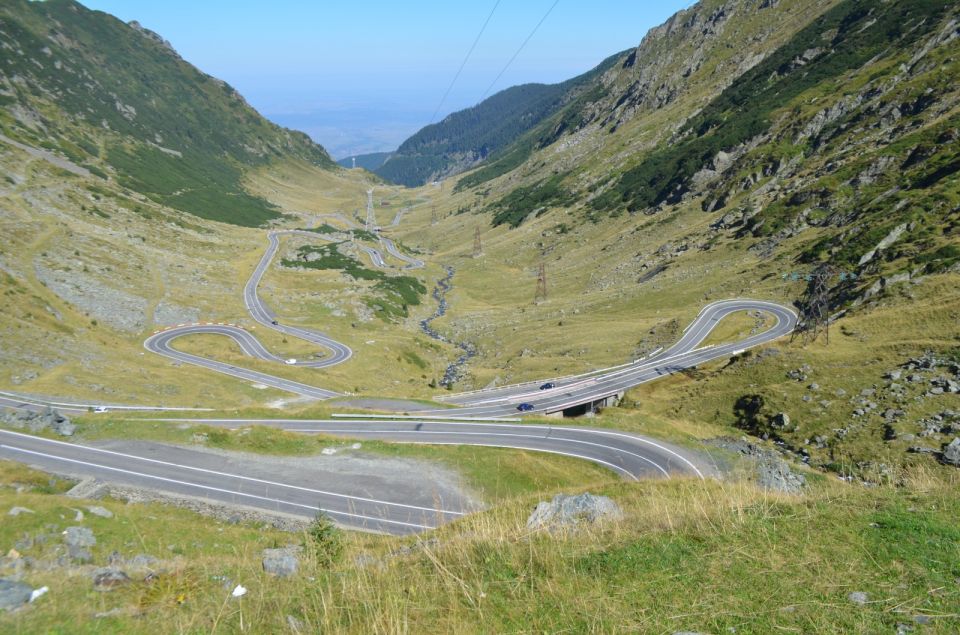 Best Day Adventure: Transfagarasan Private Tour From Brasov - Geographical Features of Transfagarasan