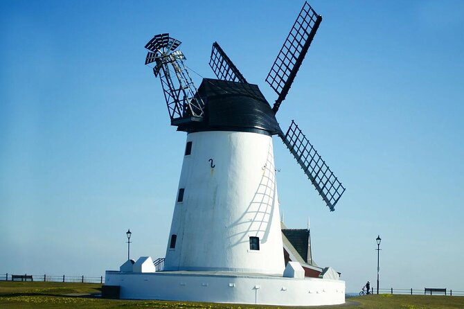 Blackpool Tour App Review: Fun and Adventure Await - Positive User Reviews and Ratings
