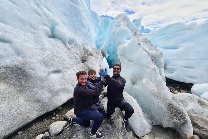 Blue Safari: Perito Moreno Glacier With Hiking and Navigation - Exploring the Glacier