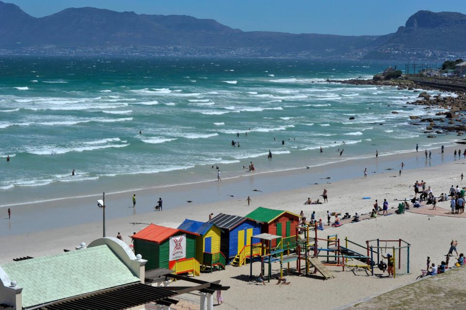 Boat Cruise and Rentals in Durban and Cape Town - Exploring Camps Bay Beach