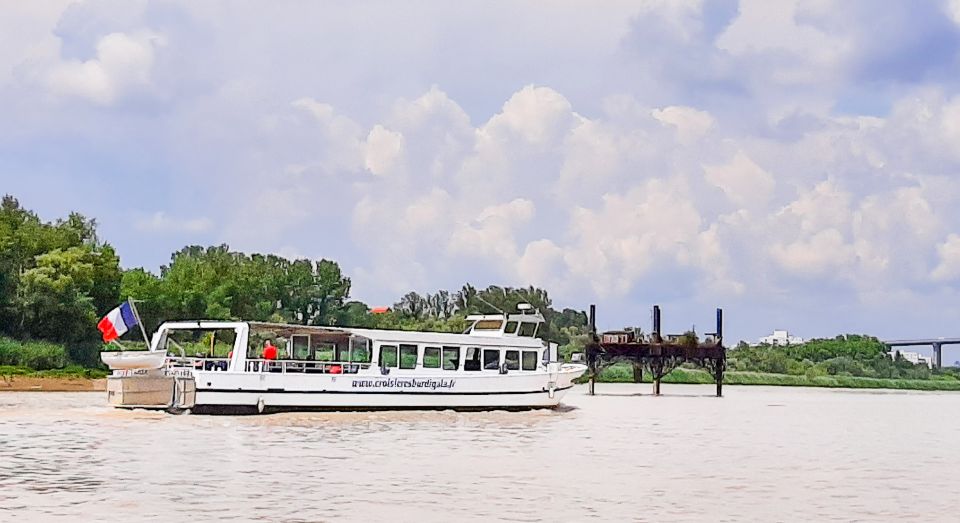 Bordeaux: Guided River Cruise - Inclusion and Accessibility