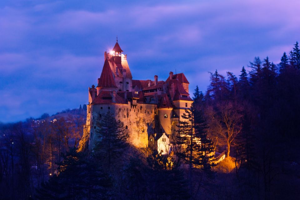 Brasov: Scenic Flight Over Bran Castle and Rasnov Citadel - What to Bring Along