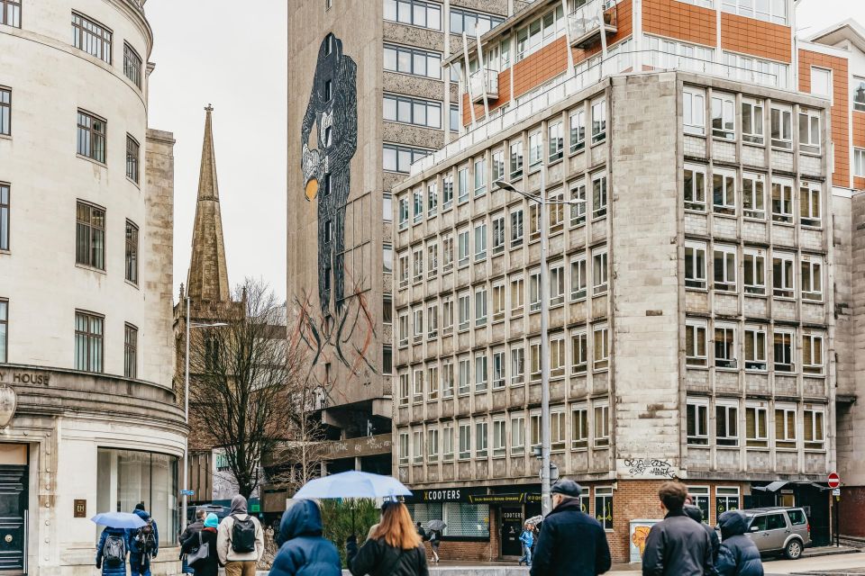 Bristol: Blackbeard to Banksy Guided Walking Tour - Discovering Medieval Origins and WWII Impacts