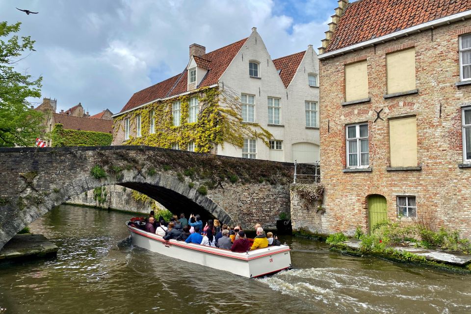 Bruges Highlights, Boat, Beer, Chocolate Day Trip From Paris - Brewery Experience