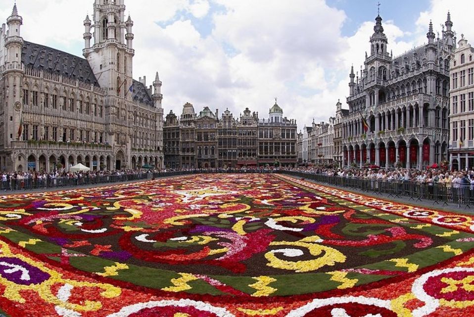 Brussels: Private City Highlights Tour in a Mercedes-Benz - Tips for Travelers