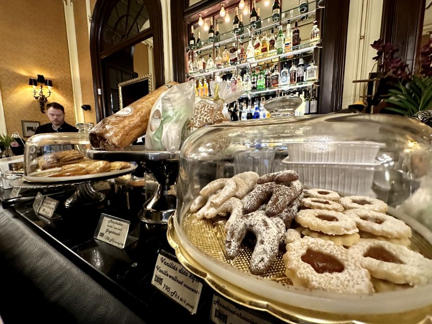 Budapest: Coffee House Tour With Cofffee & Dessert Tasting - Whats Included in the Tour