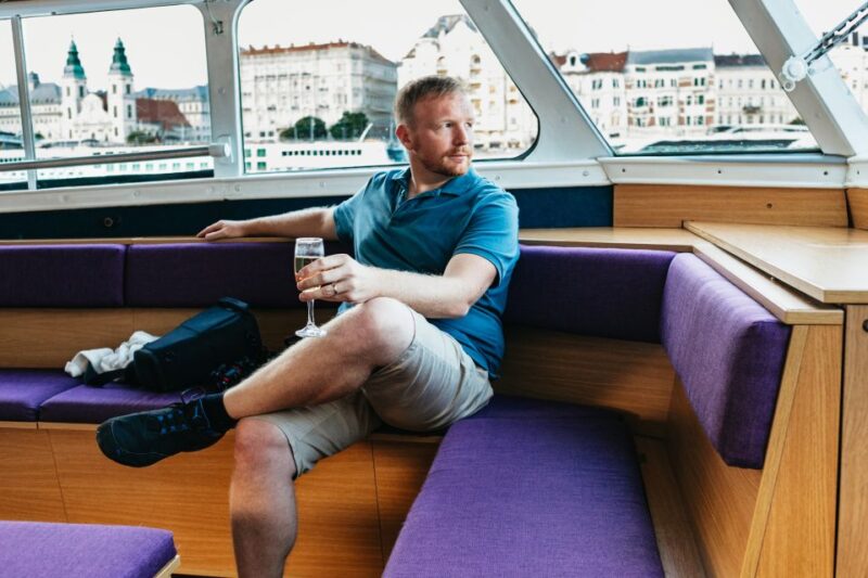 Budapest: Danube River City Lights Express Cruise - Sightseeing Landmarks