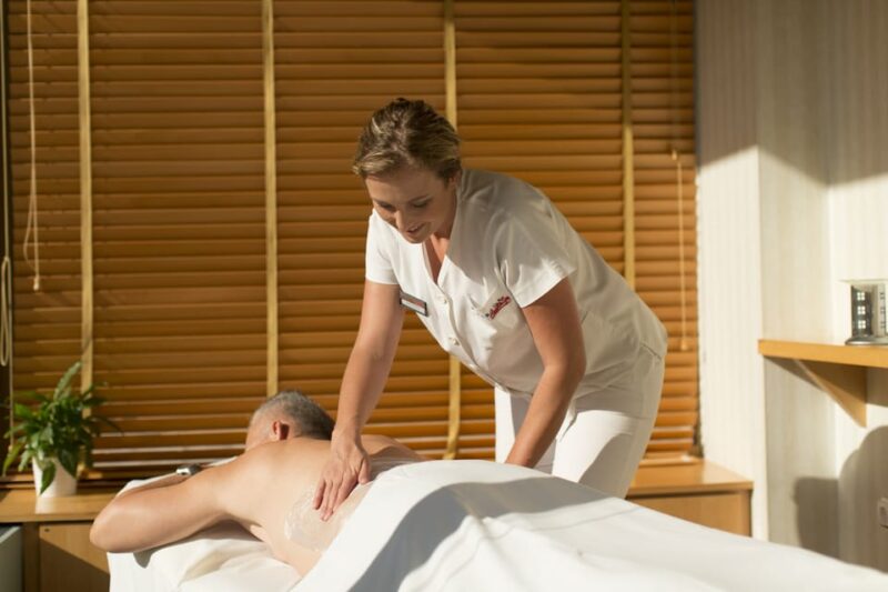 Budapest: Margaret Island Day Spa Entry Ticket - Essential Visitor Tips