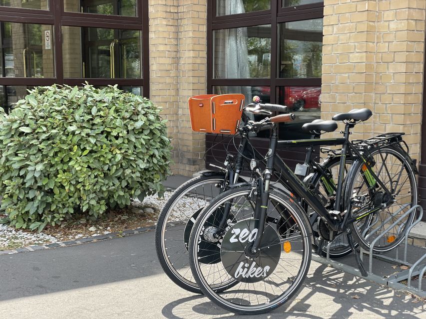 Budapest: Private Bike Tour With Bike Delivery to Hotel - Historical Insights