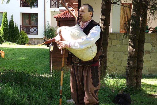 Bulgarian Dinner With Show From Nessebar and Sunny Beach - Booking and Cancellation Policy