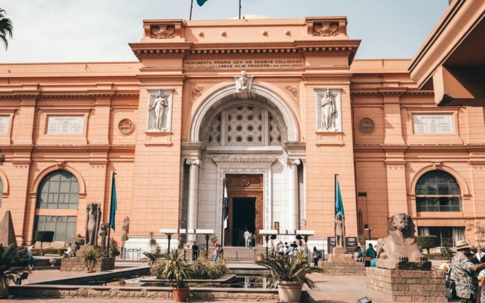 Cairo: Egyptian Museum, Old Cairo & Bazaar Private Day Tour - Nearby Attractions