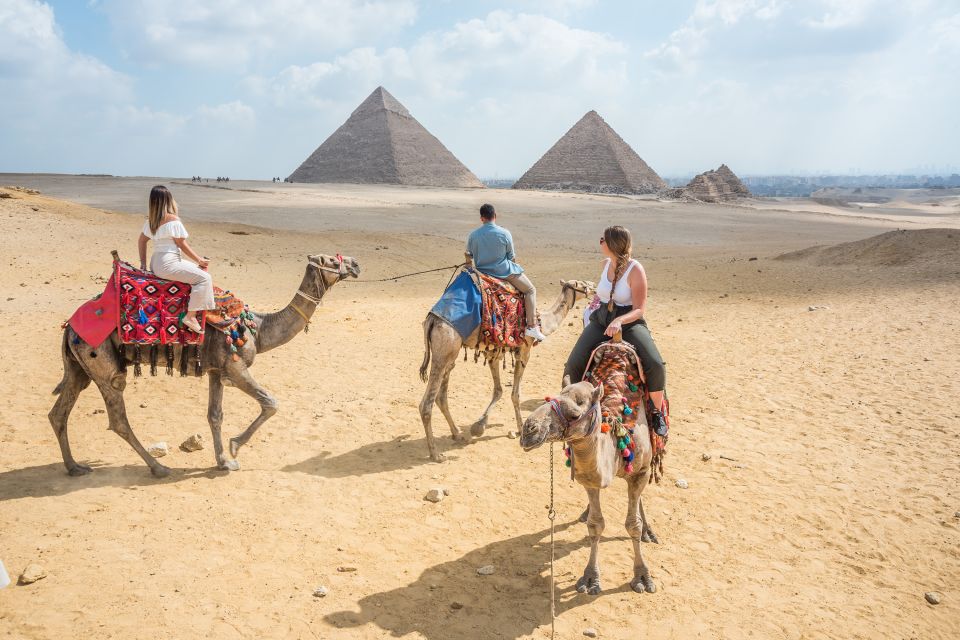 Cairo: Half Day Pyramids Tour by Camel or Horse Carriage - Important Information and Requirements