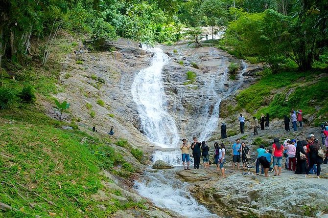 Cameron Highland Day Tour From Kuala Lumpur - Booking and Payment Options