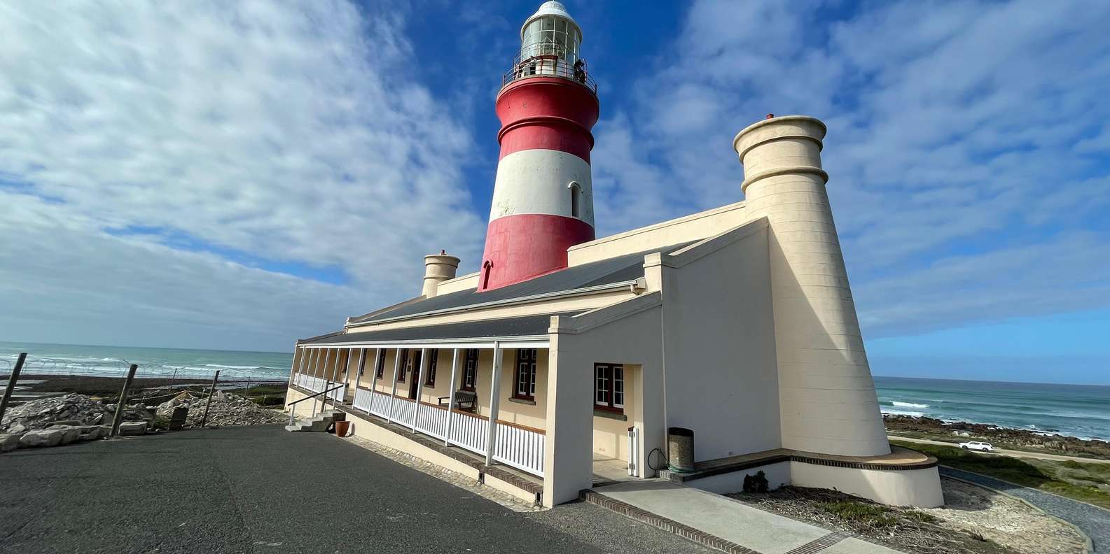 Cape Town: Cape Agulhas and Stony Point Penguin Tour - Pickup Locations and Main Stops