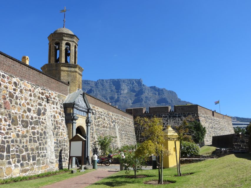 Cape Town: Half-Day Walking City Tour and African Lunch - Cancellation Policy