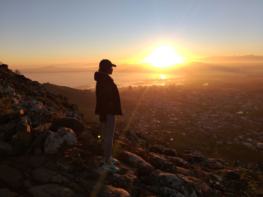 Cape Town: Lions Head Sunrise Hike - Customer Reviews Breakdown