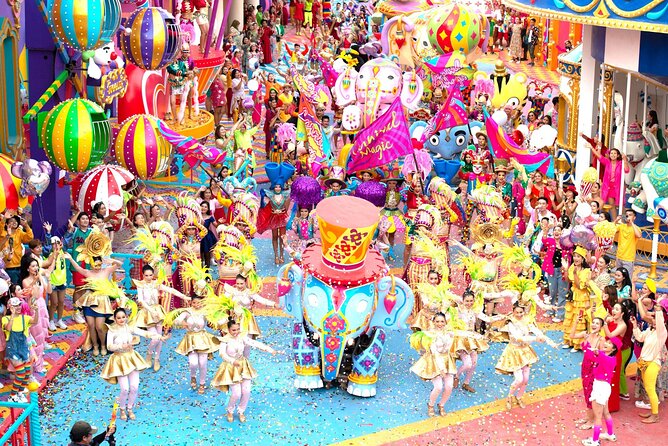 Carnival Magic Phuket Ticket Includes Dinner and Transfer - Dining Options at the Carnival