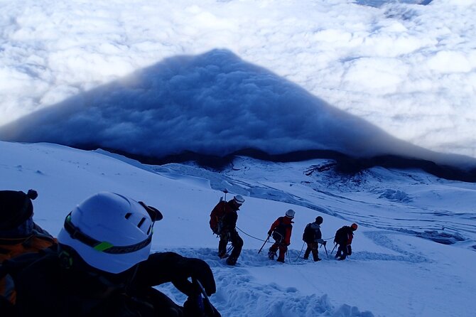 Cayambe Summit 2 Days - Transportation and Accommodation