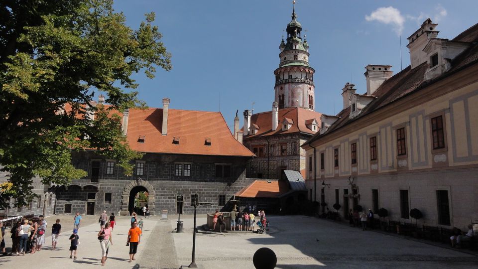 Cesky Krumlov Private Day Trip From Prague - Krumlov Castle Visit