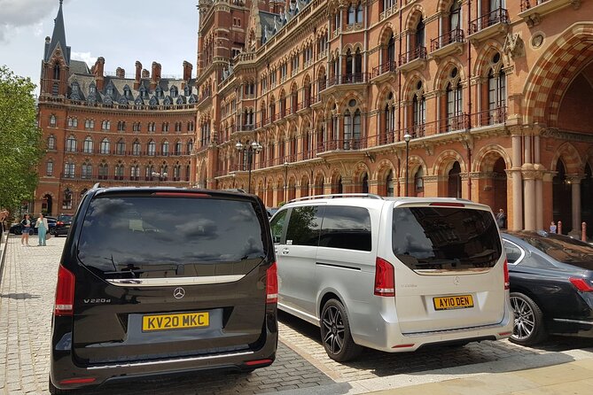 Chauffeur Limo Services Heathrow Airport to or From London Hotel - Luggage Capacity and Accessibility