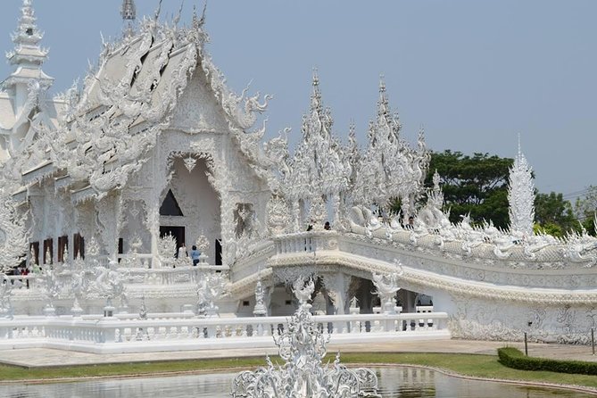 Chiangrai Round Trip Classic Tours 3 Days 2 Nights - Included Features