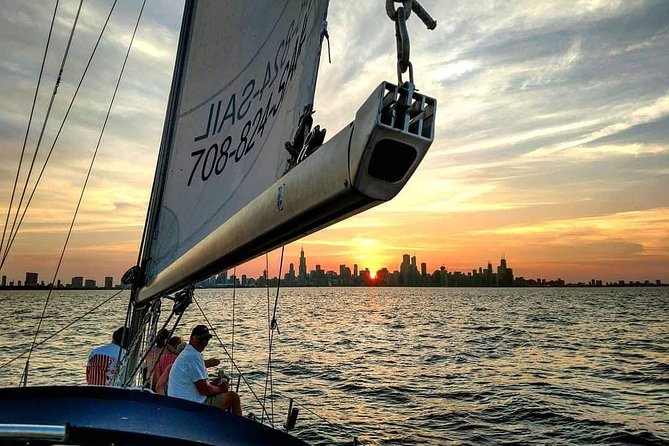 Chicago Private Sunset Sail on Lake Michigan - Meeting Point and Logistics