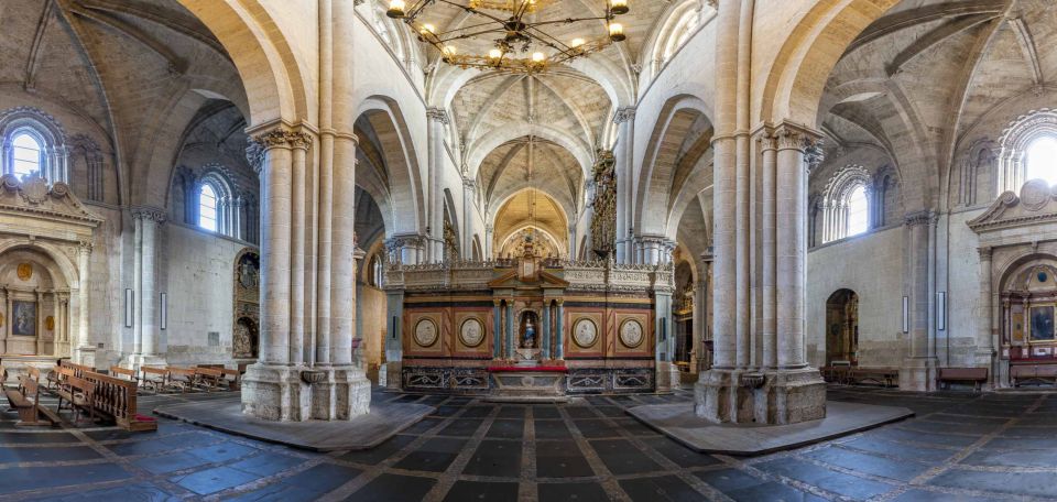 Ciudad Rodrigo: Cathedral of Santa Maria Entry Ticket - Visitor Accessibility