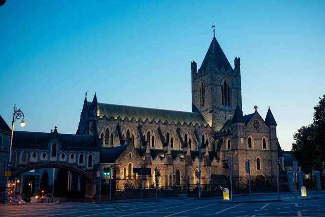 Classic Irish Pubs Private Tour of Dublin: Live Music, Beer and Nightlife - Pricing and Reviews