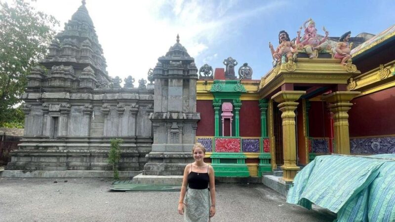 Colombo: City Highlights Guided Private Tour by Tuk Tuk - Tour Guide and Experience